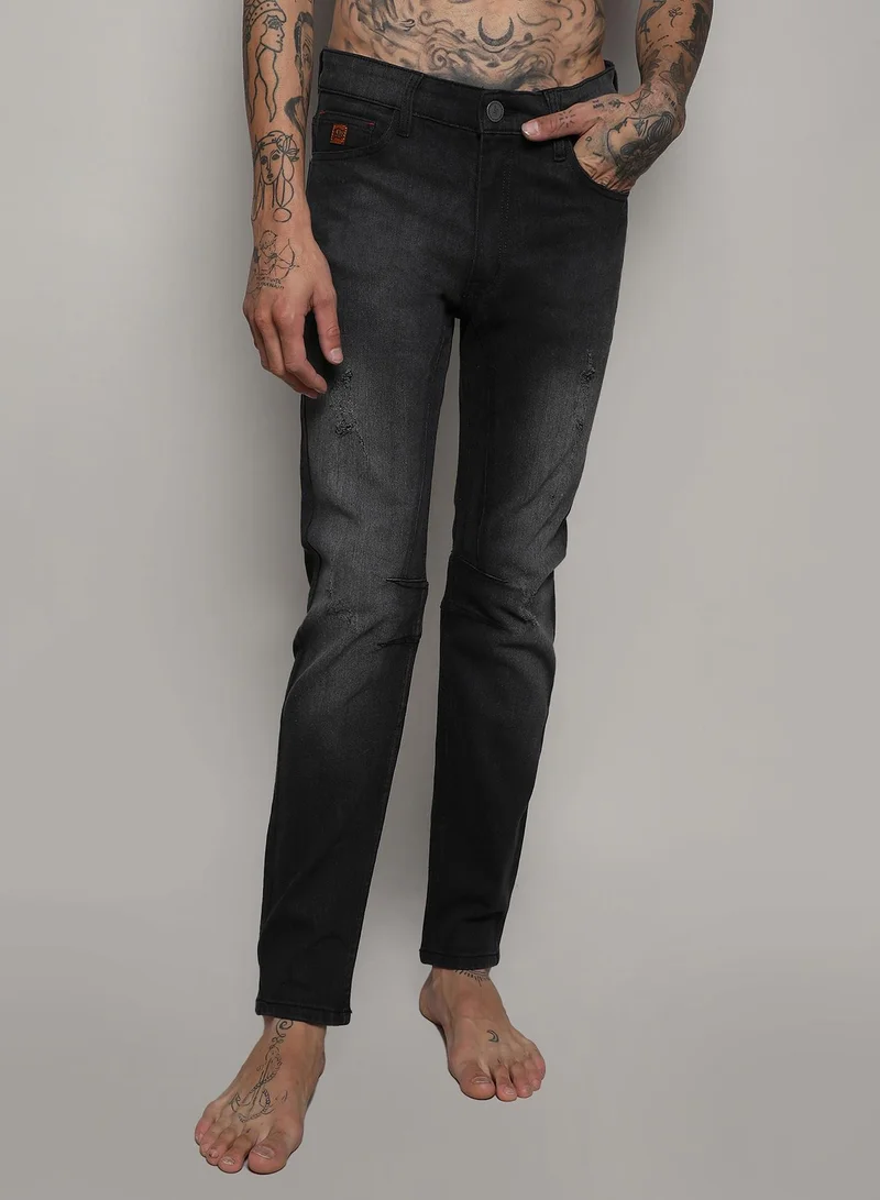 كامبوس سوترا Men's Black Minimal Side Distressed Denim Jeans For Casual Wear | Dark-Wash | Regular Fit | Button Closure | Cotton Denim Jeans Crafted With Comfort Fit For Everyday Wear